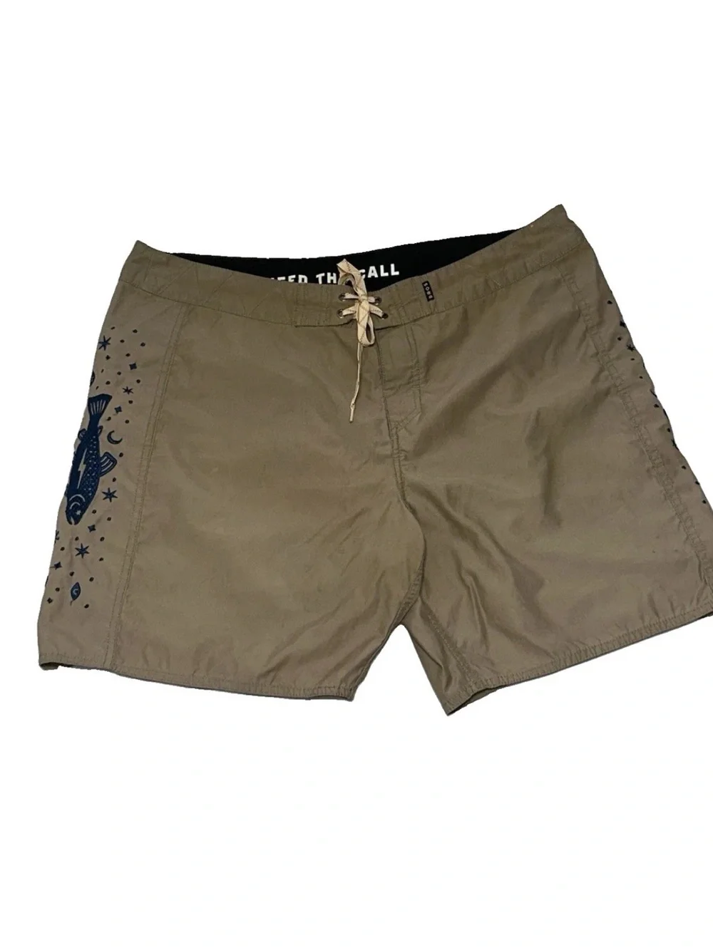 Howler Brothers Heed The Call Creative Creatures Mens 38 Embroidered Fish Shorts